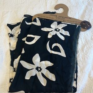 Tropical patterned coverup